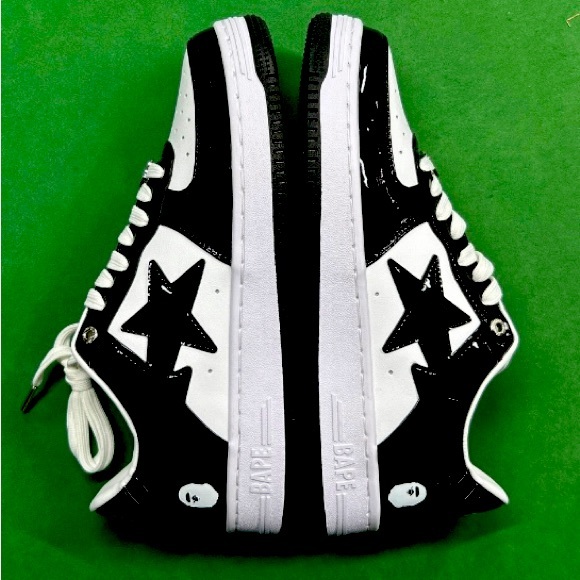 Auth. Bapesta ‘Black’ - Picture 3 of 8